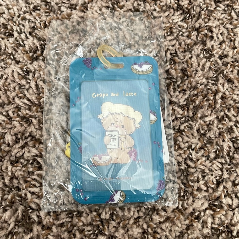 Mikko Illustrations photo badge holder